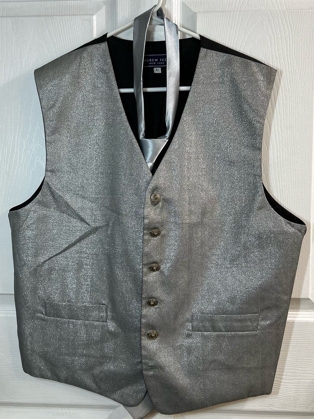 Andrew Fezza Men’s Silver Formal Vest & Tie Size L